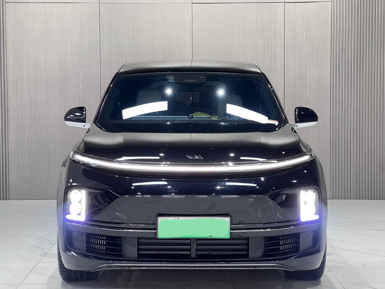 Li L9 (Ideal L9)  из Китая