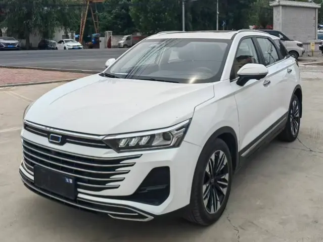 FAW Bestune T77 (Besturn T77)  из Китая