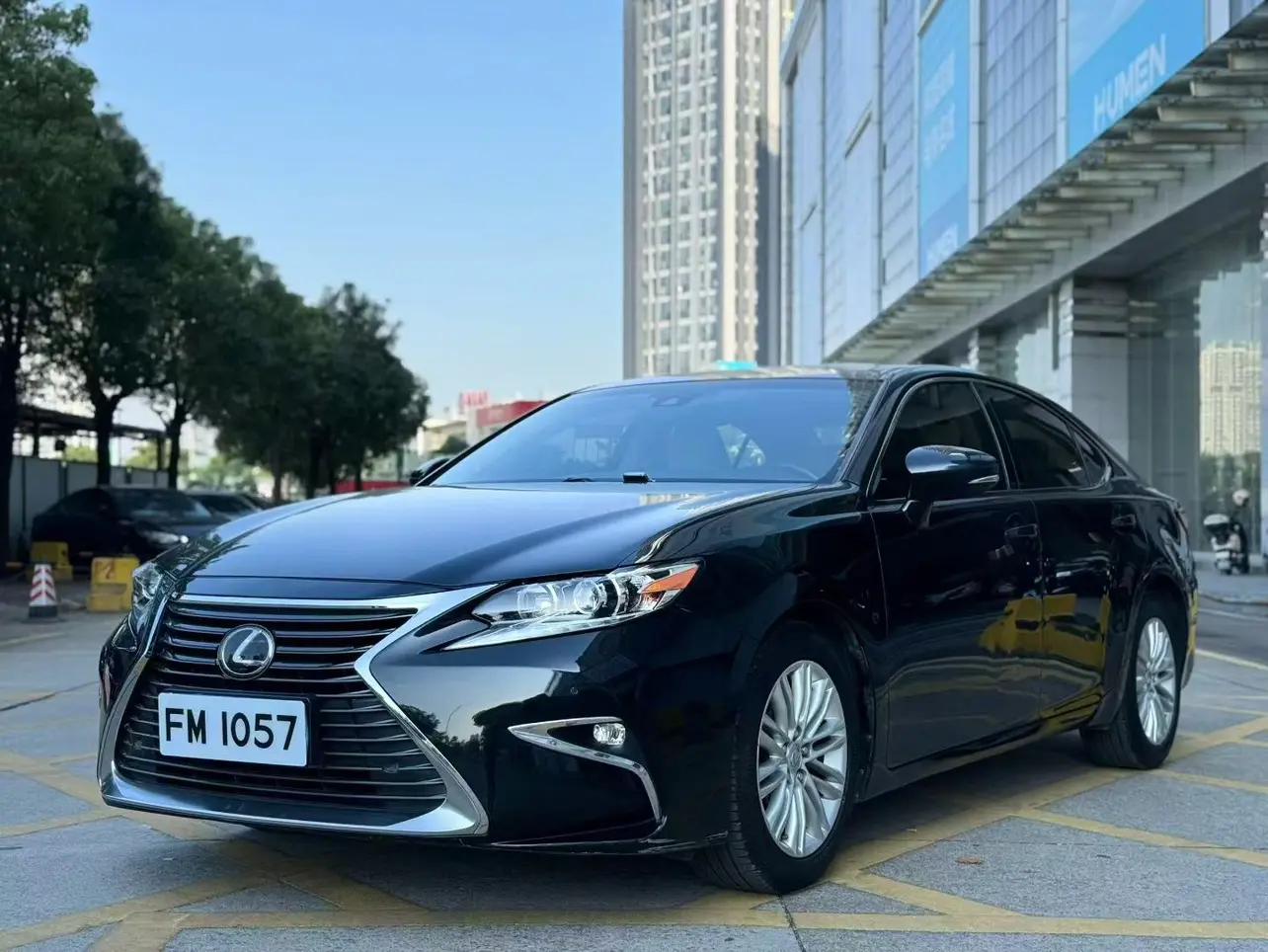 Lexus ES  из Китая