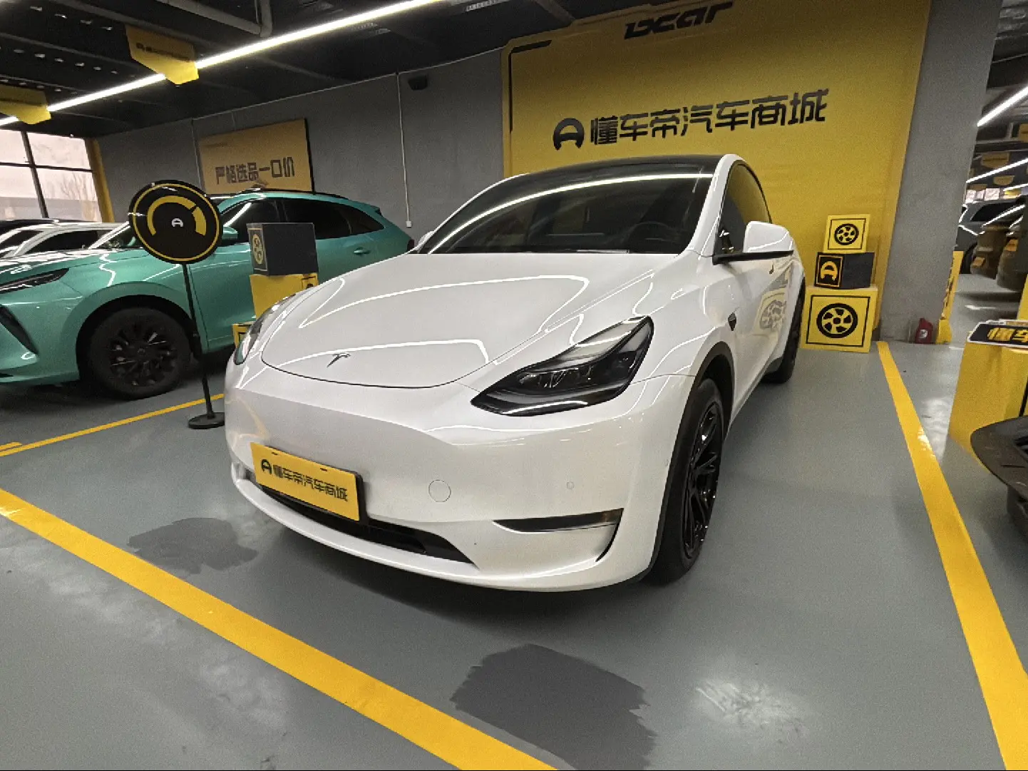 Tesla Model Y  из Китая