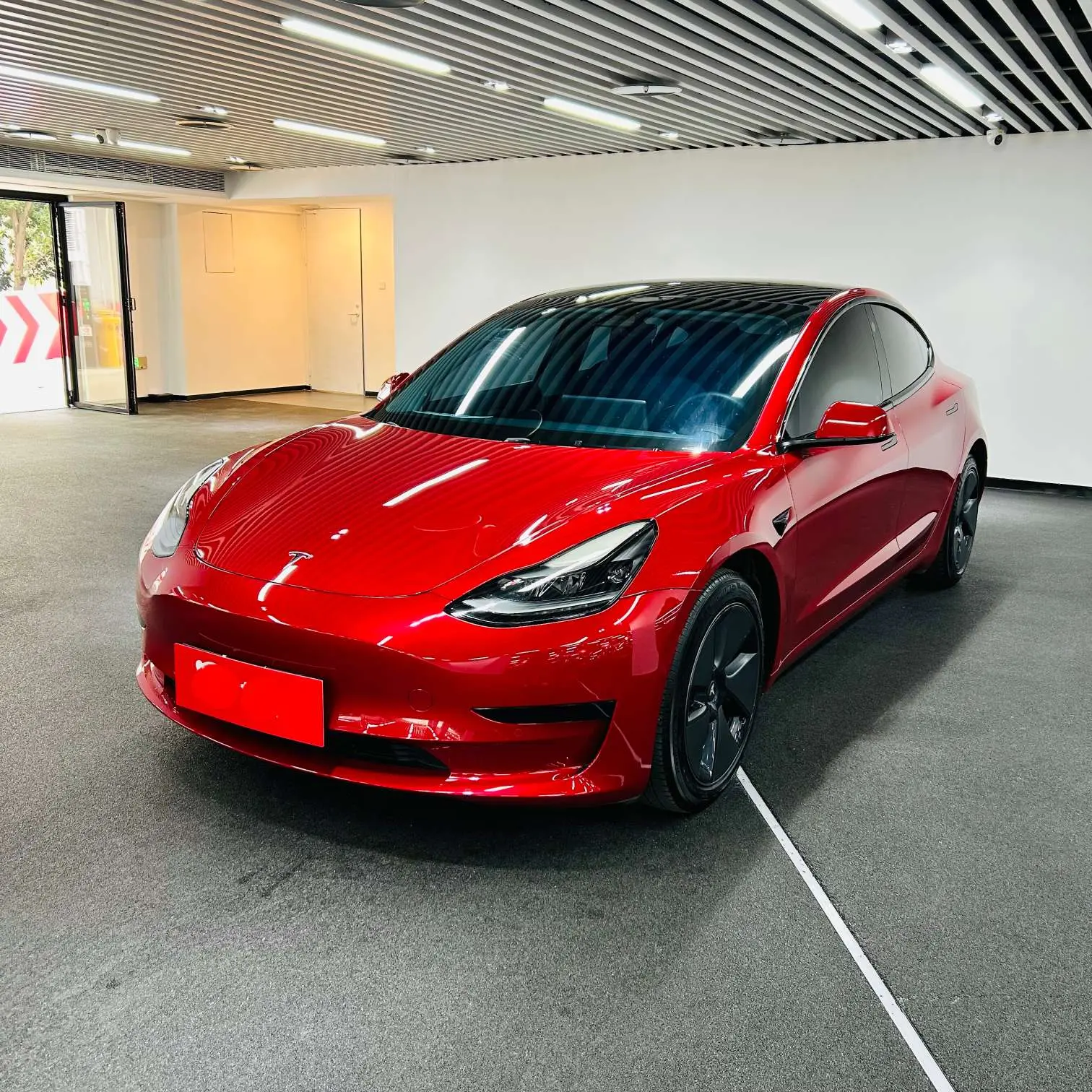 Tesla Model 3  из Китая