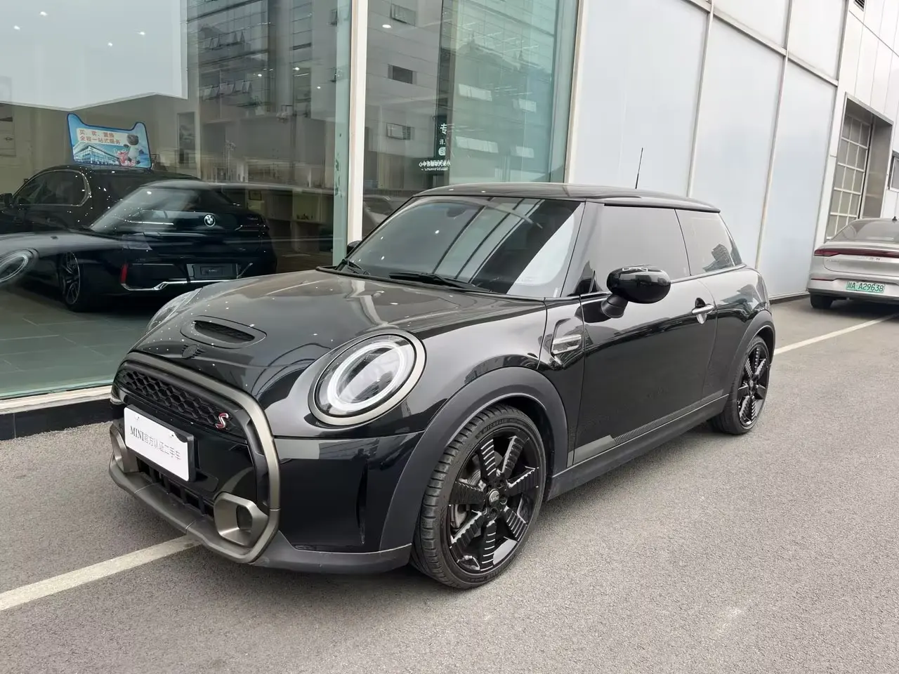 MINI MINI