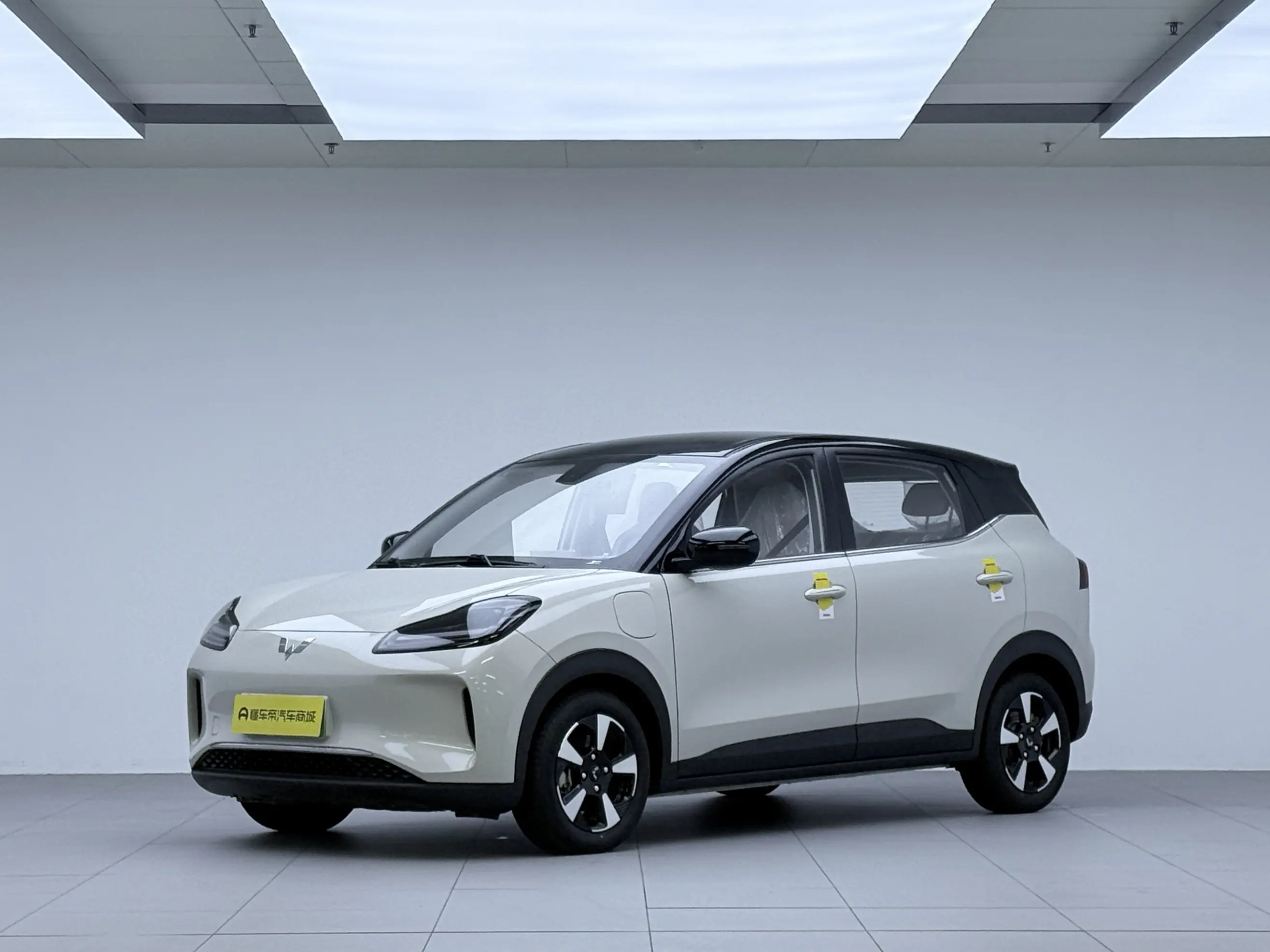 Wuling Bingo PLUS  из Китая