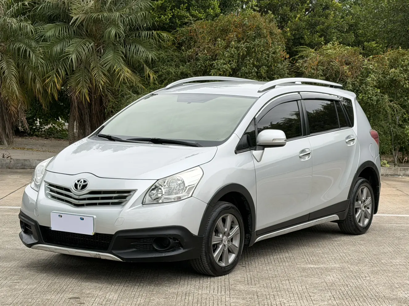 Toyota Yizhi  из Китая