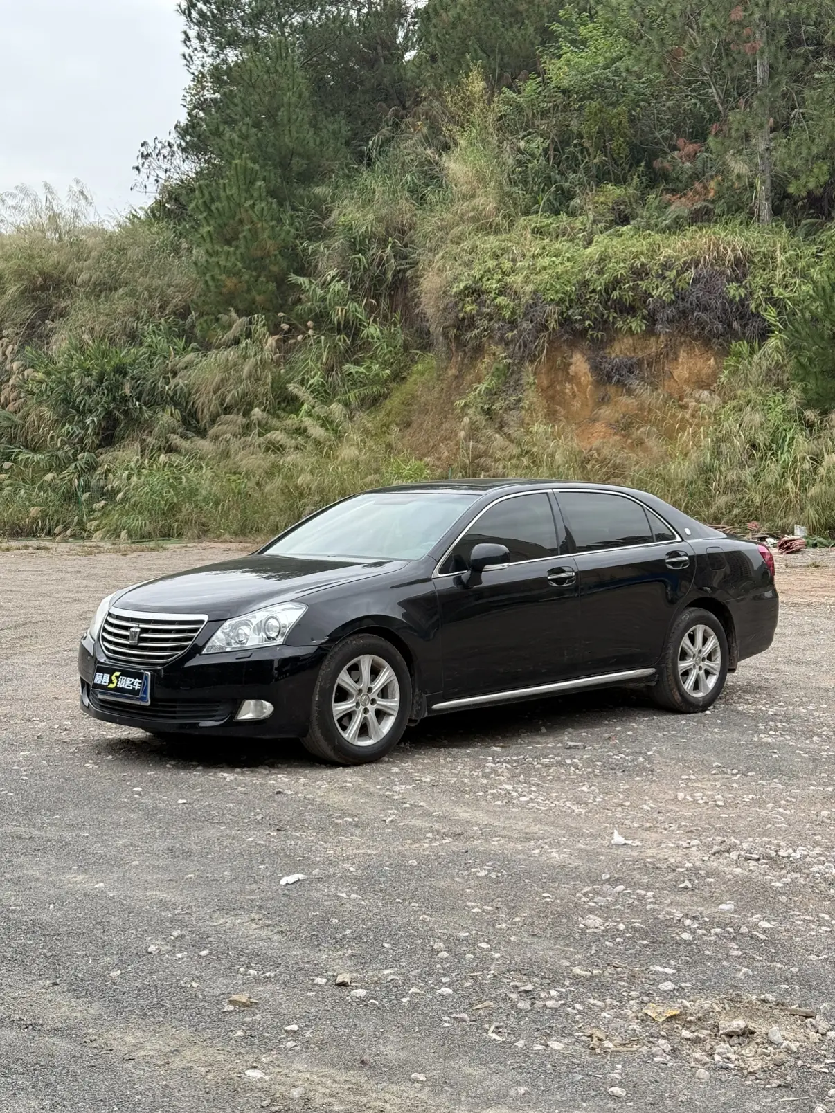 Toyota Crown  из Китая