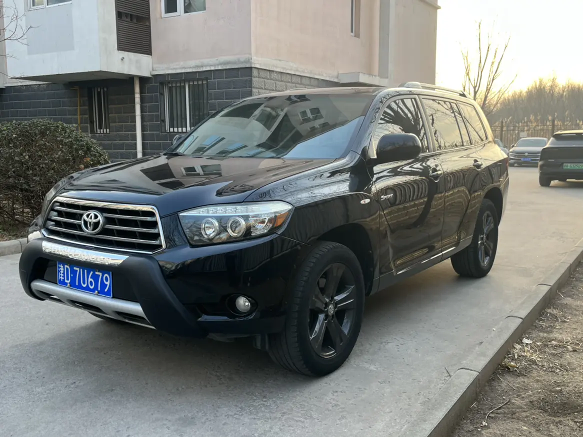 Toyota Highlander  из Китая