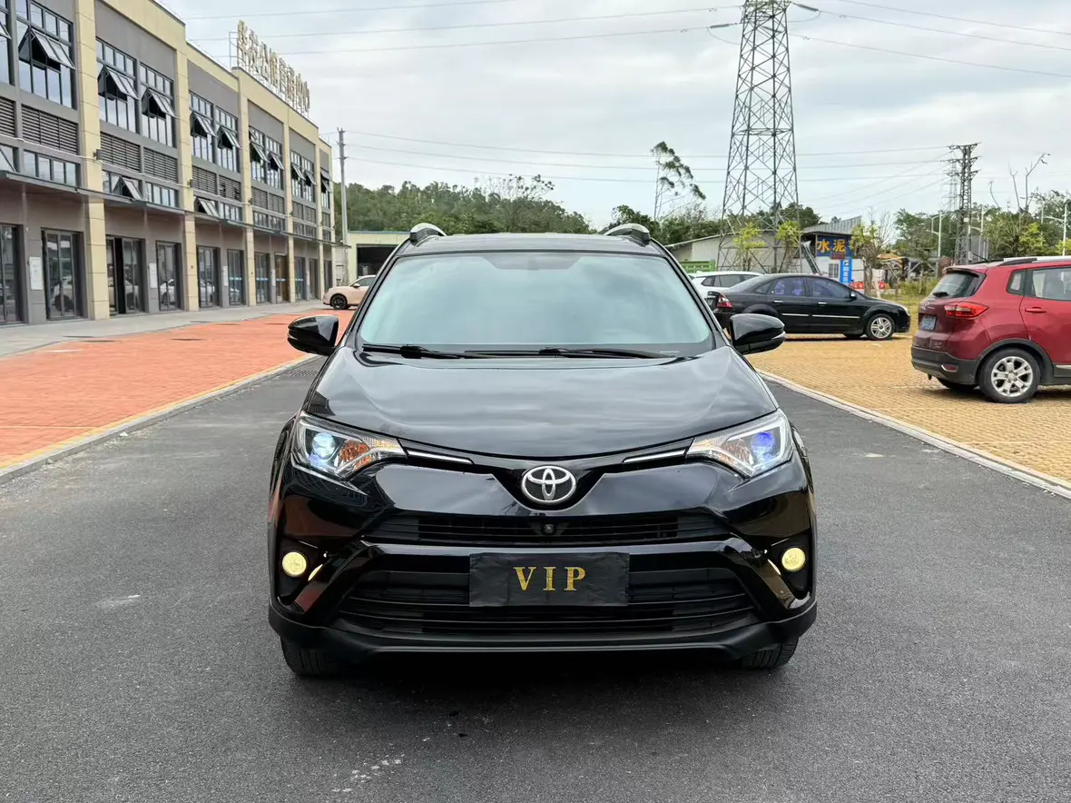 Toyota RAV4  из Китая