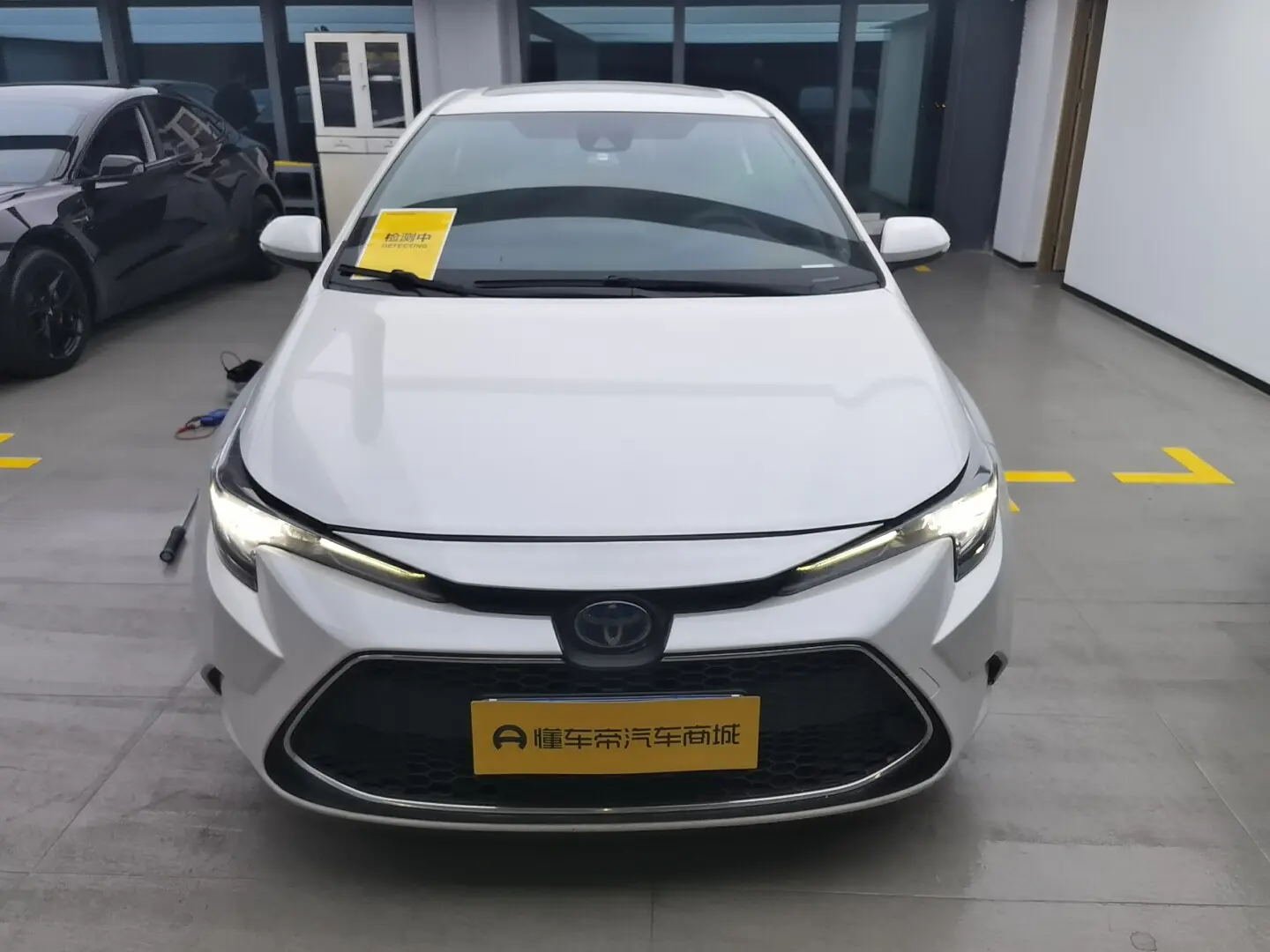 Toyota Levin (Lei Ling)  из Китая