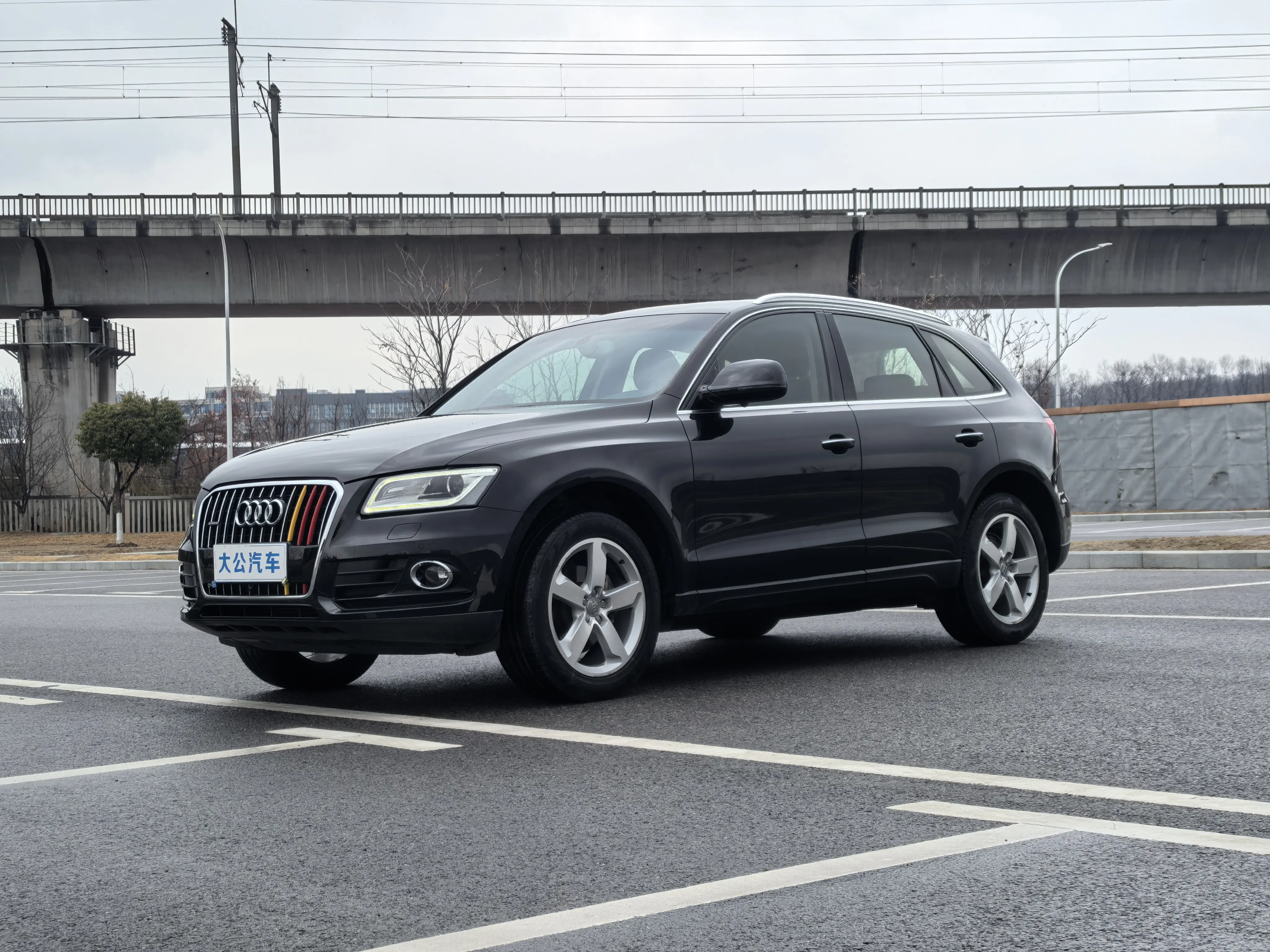 Audi Q5  из Китая