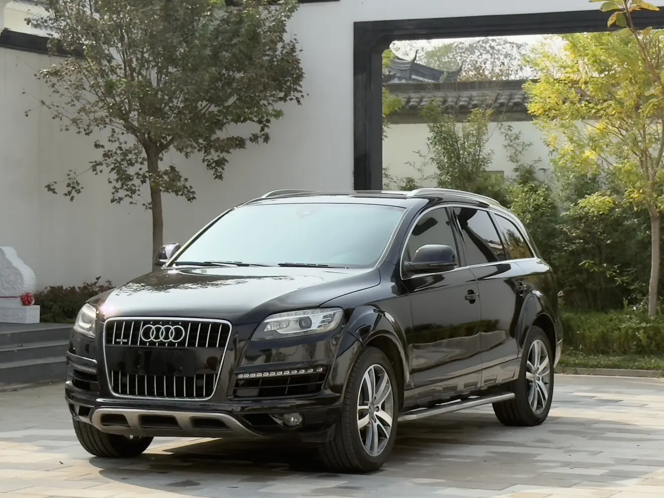 Audi Q7  из Китая