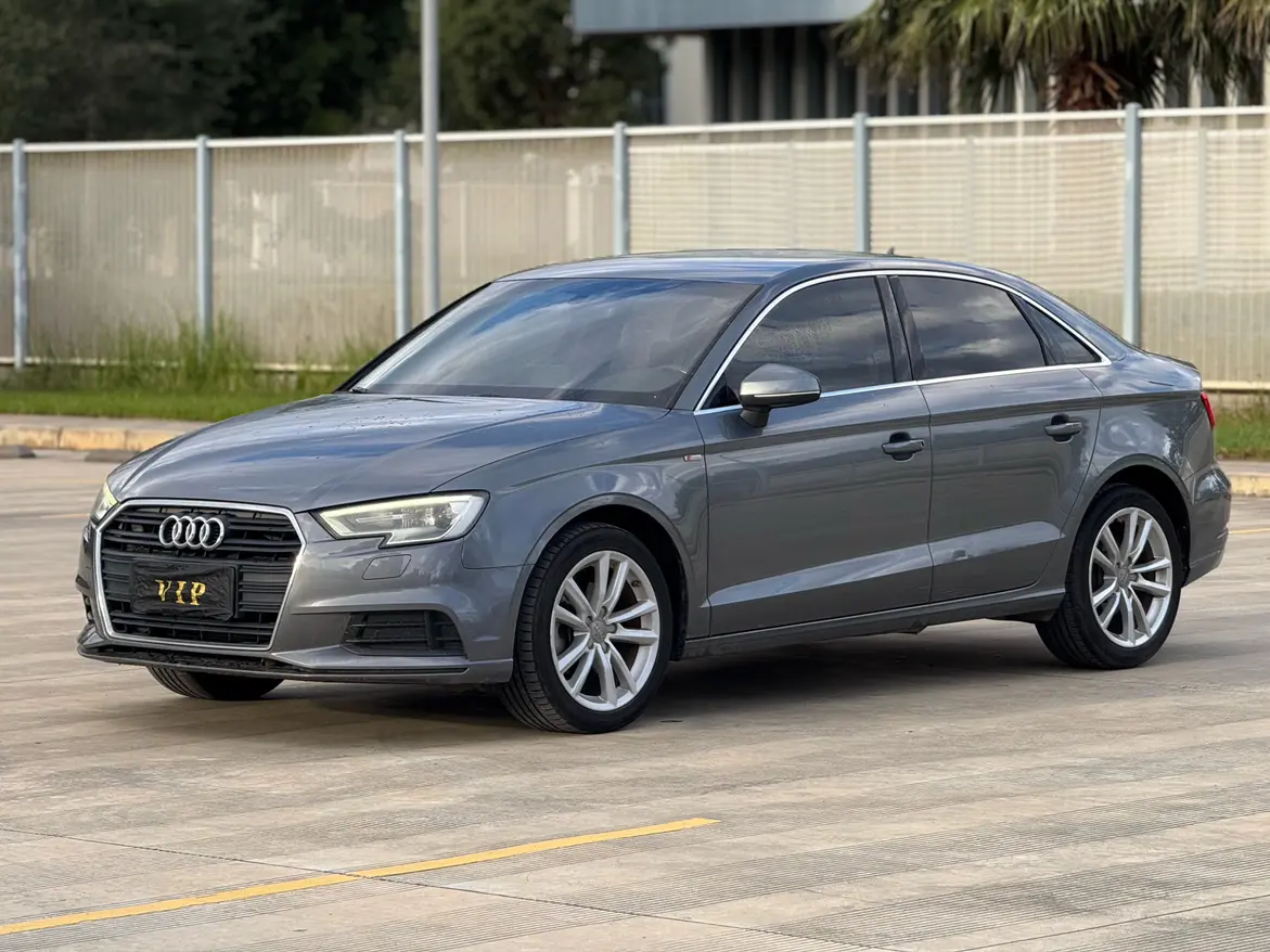 Audi A3  из Китая