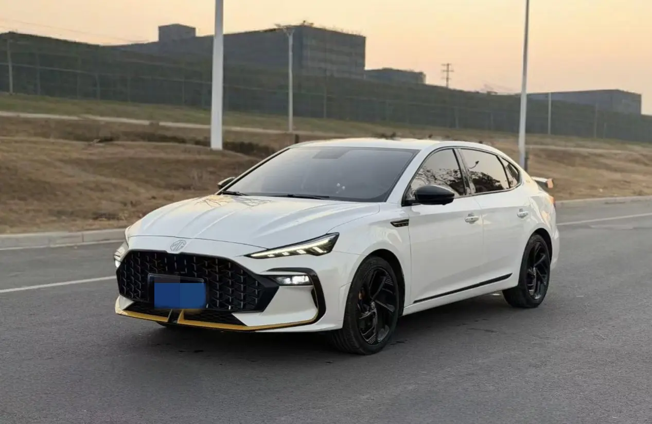 MG 6  из Китая