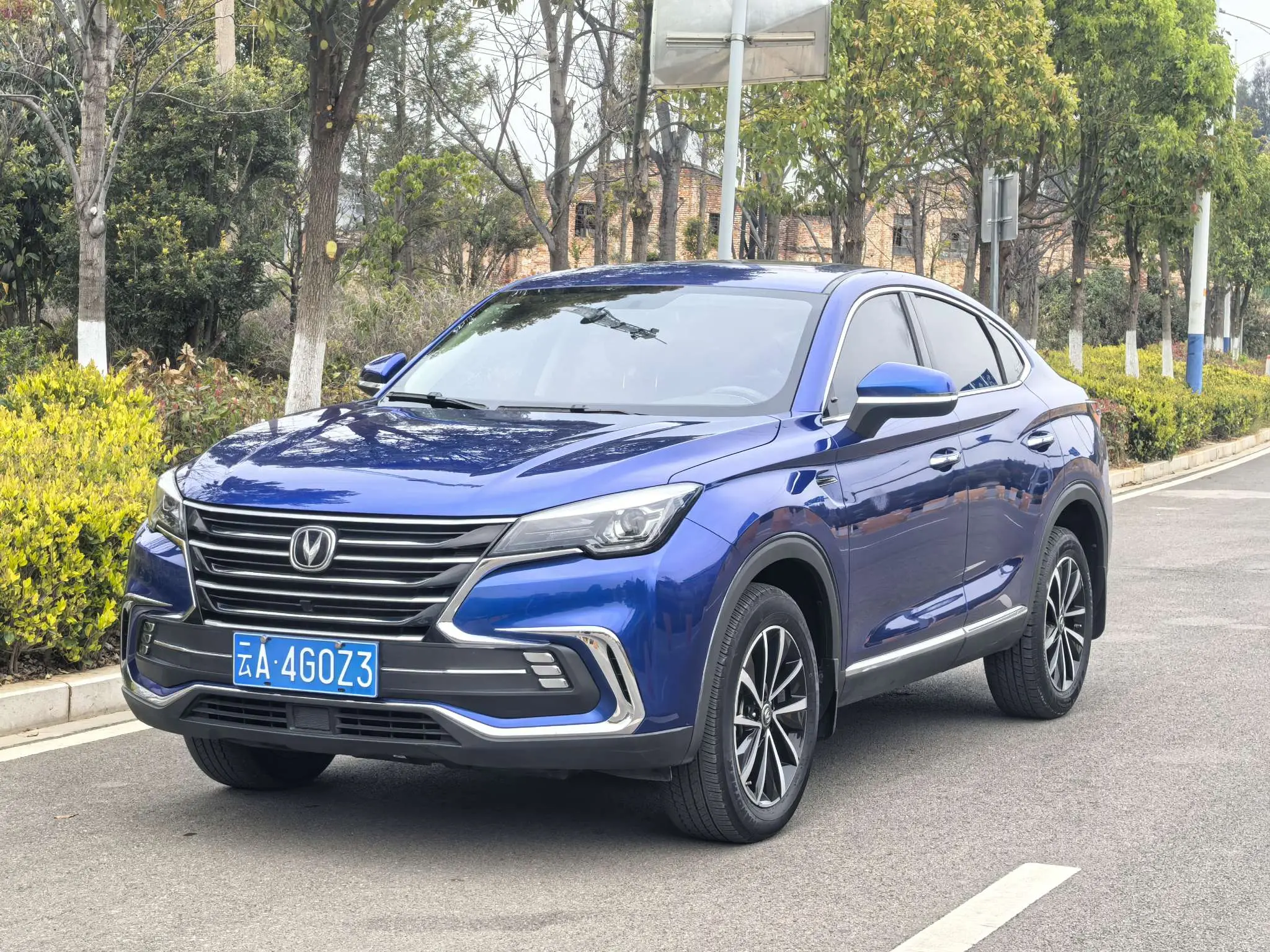 Changan CS85 COUPE  из Китая