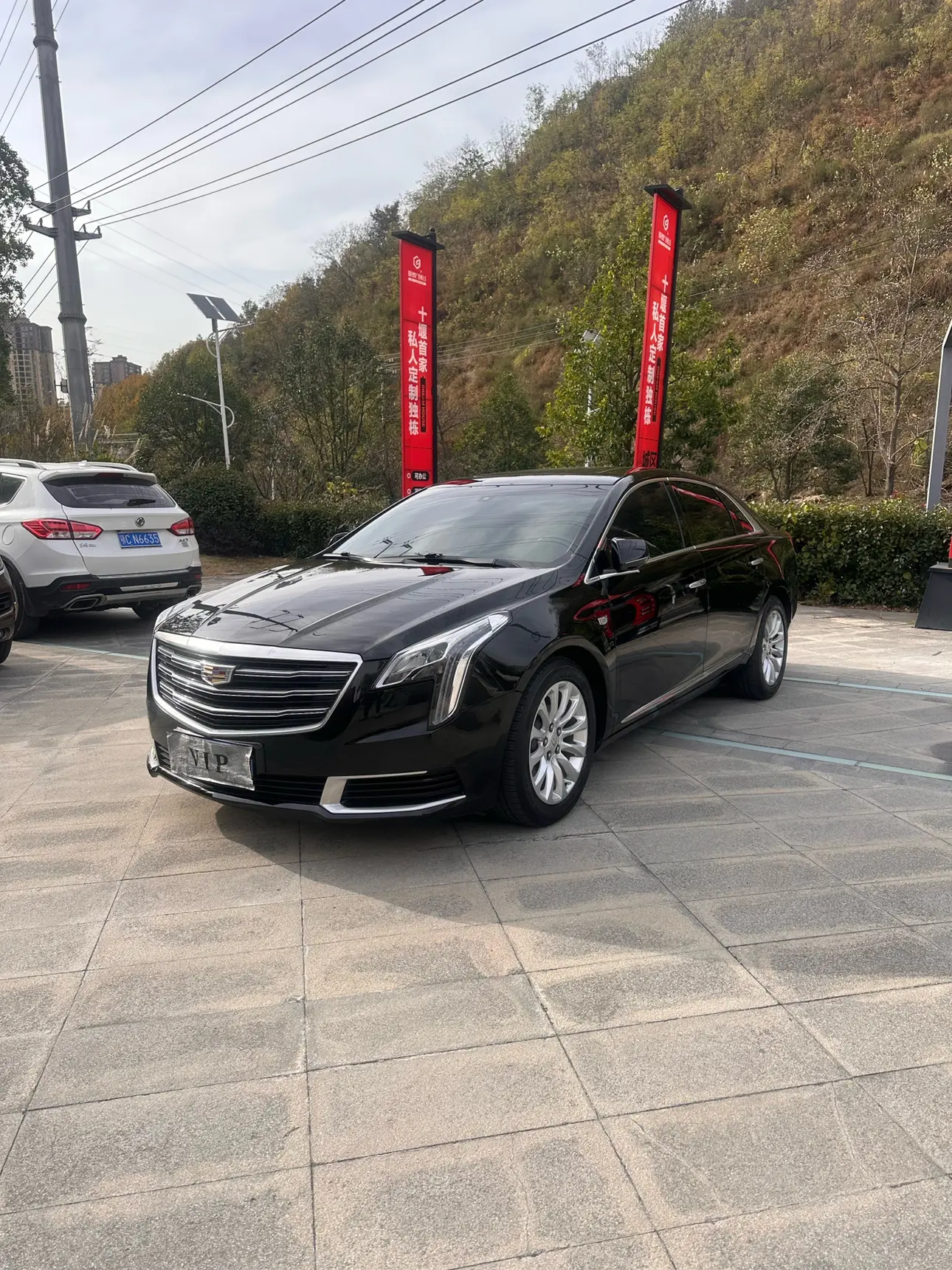 Cadillac XTS  из Китая