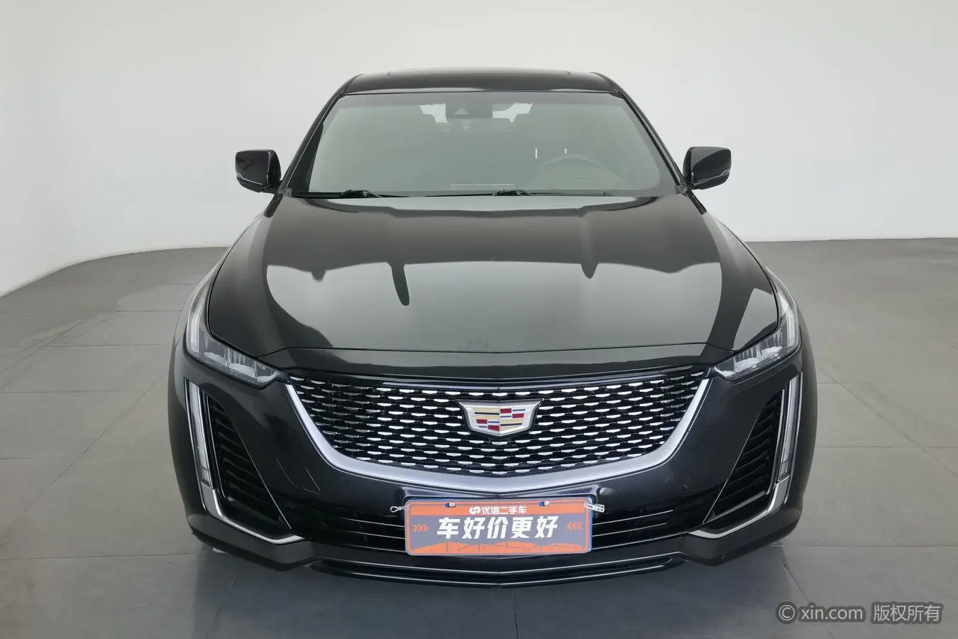 Cadillac CT5  из Китая