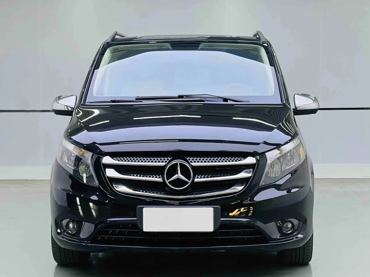 Mercedes-Benz V-Class  из Китая