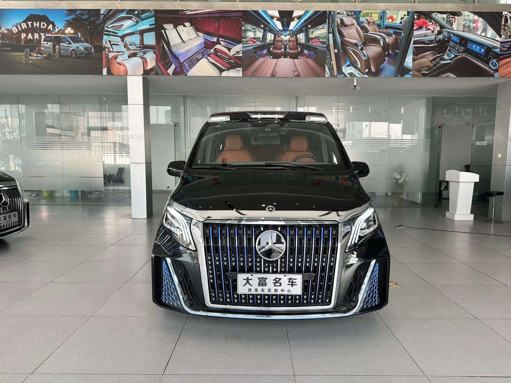 Mercedes-Benz Vito  из Китая