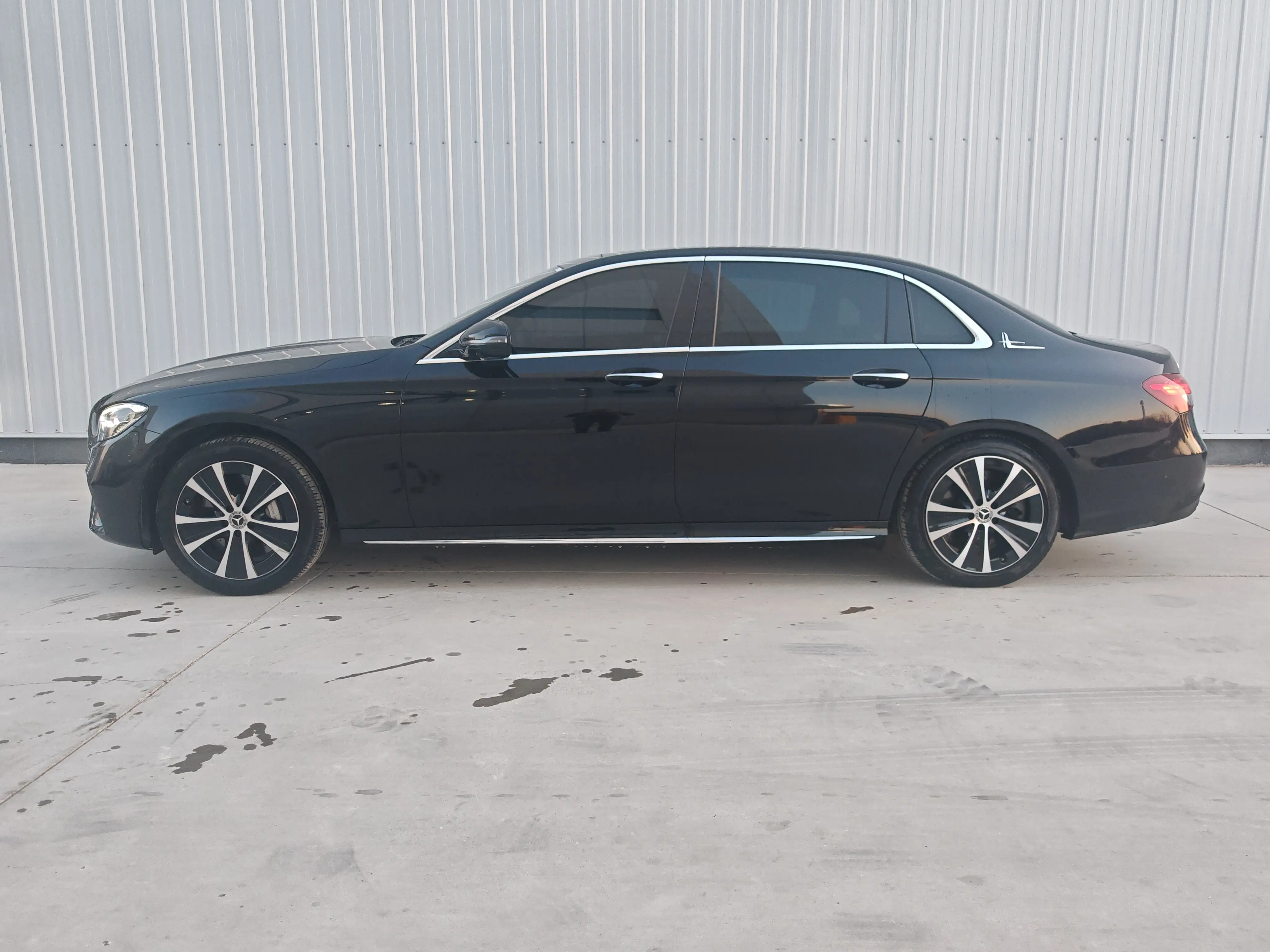 Mercedes-Benz E-Class PHEV  из Китая