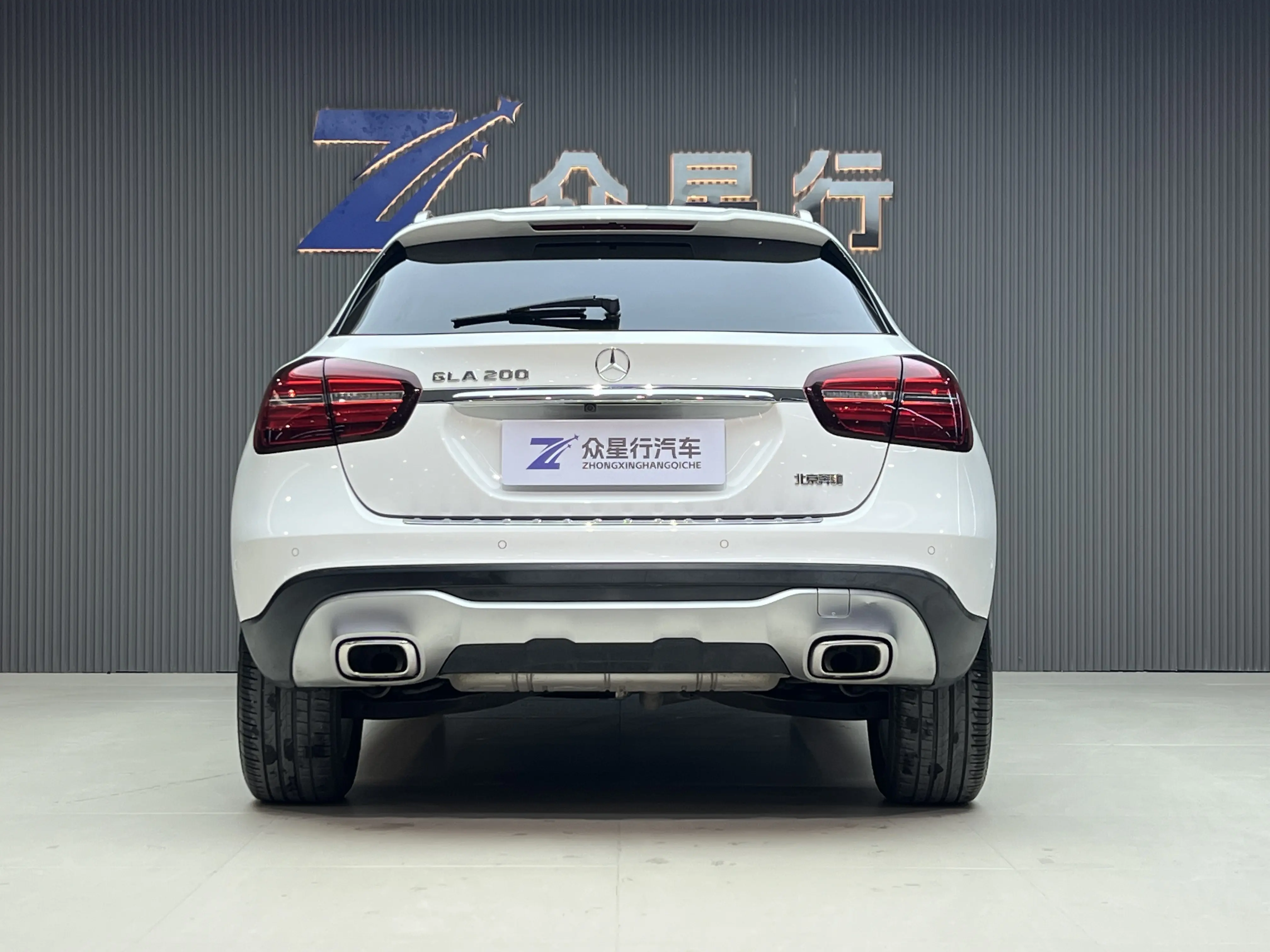 Mercedes-Benz GLA  из Китая