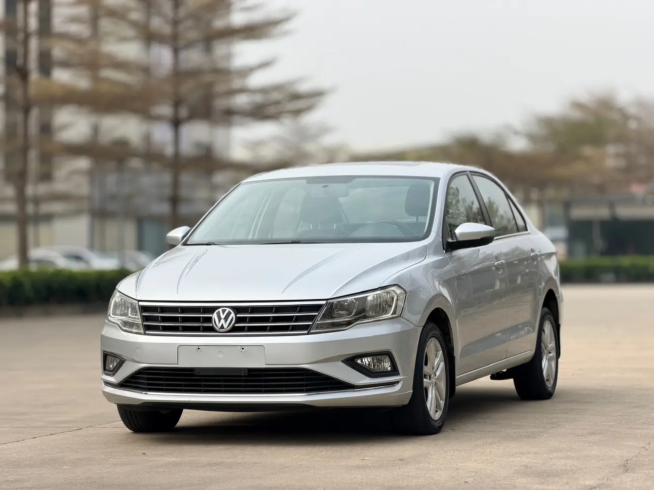 Volkswagen Jetta  из Китая