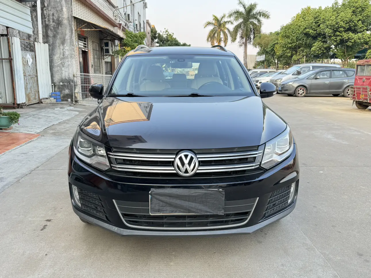 Volkswagen Tiguan  из Китая