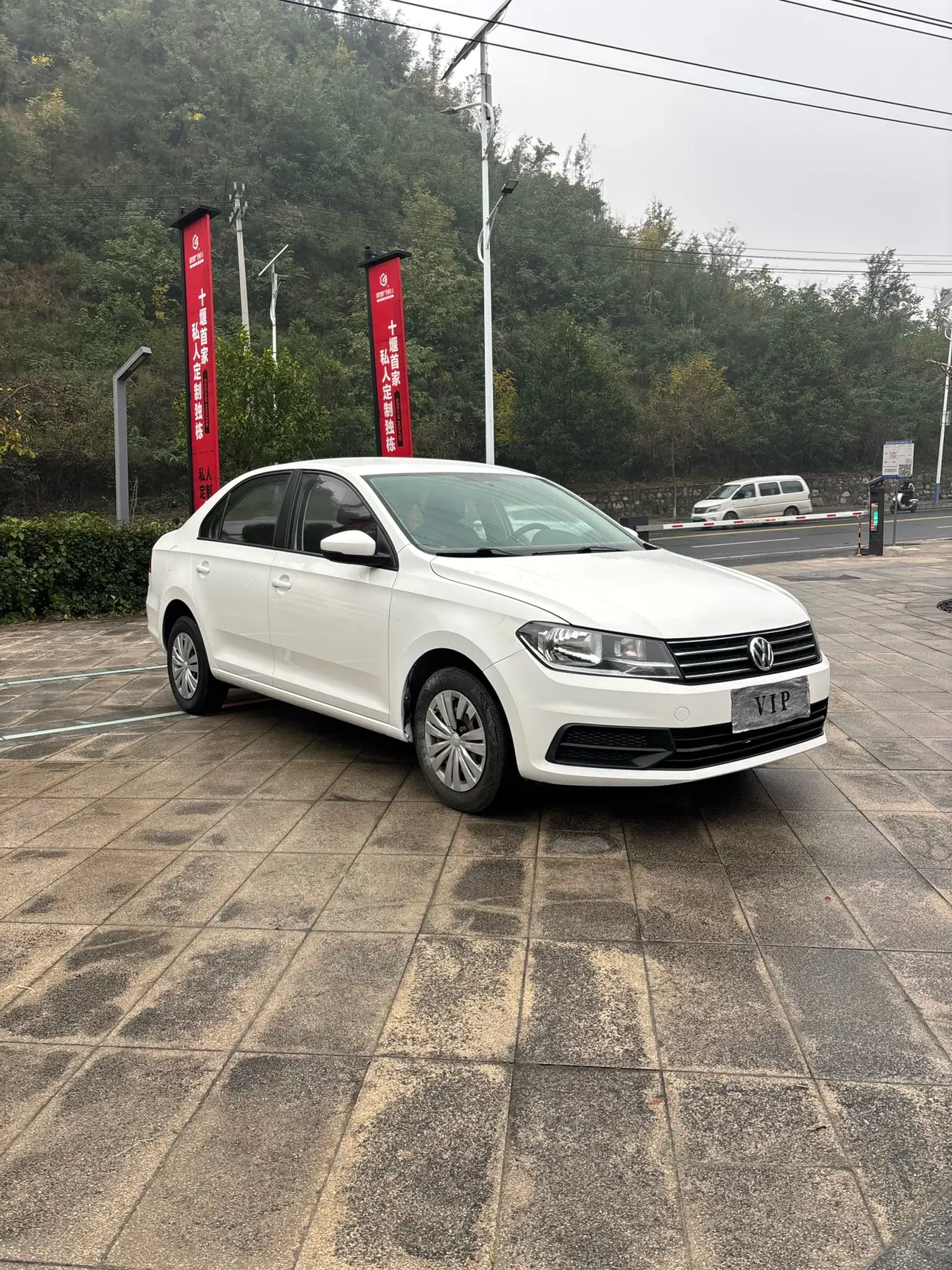 Volkswagen Santana  из Китая