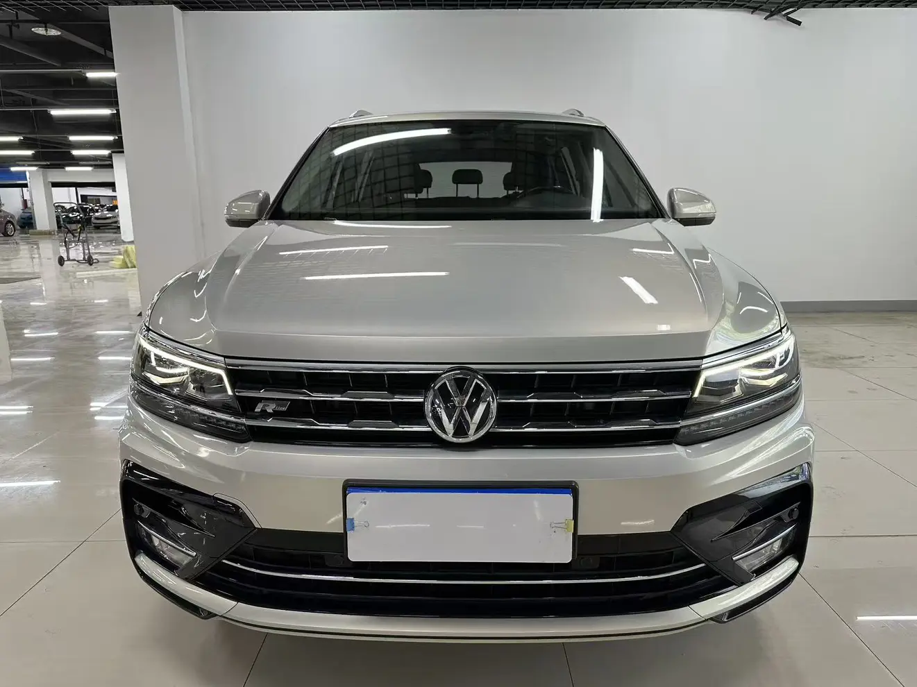 Volkswagen Tiguan L  из Китая