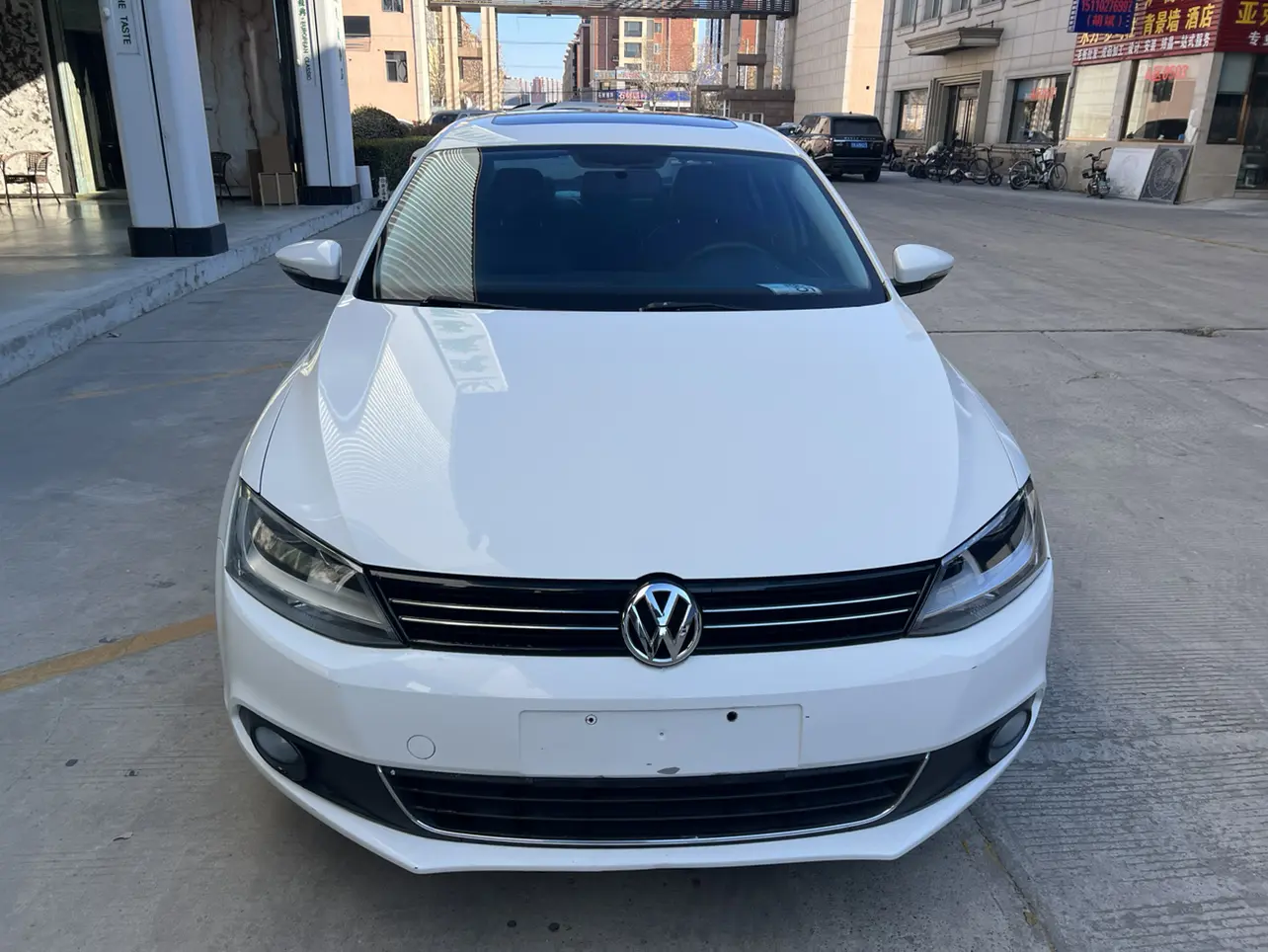 Volkswagen Sagitar  из Китая