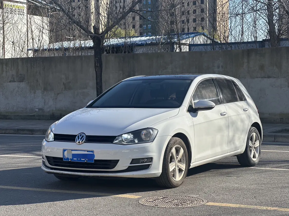 Volkswagen Golf  из Китая