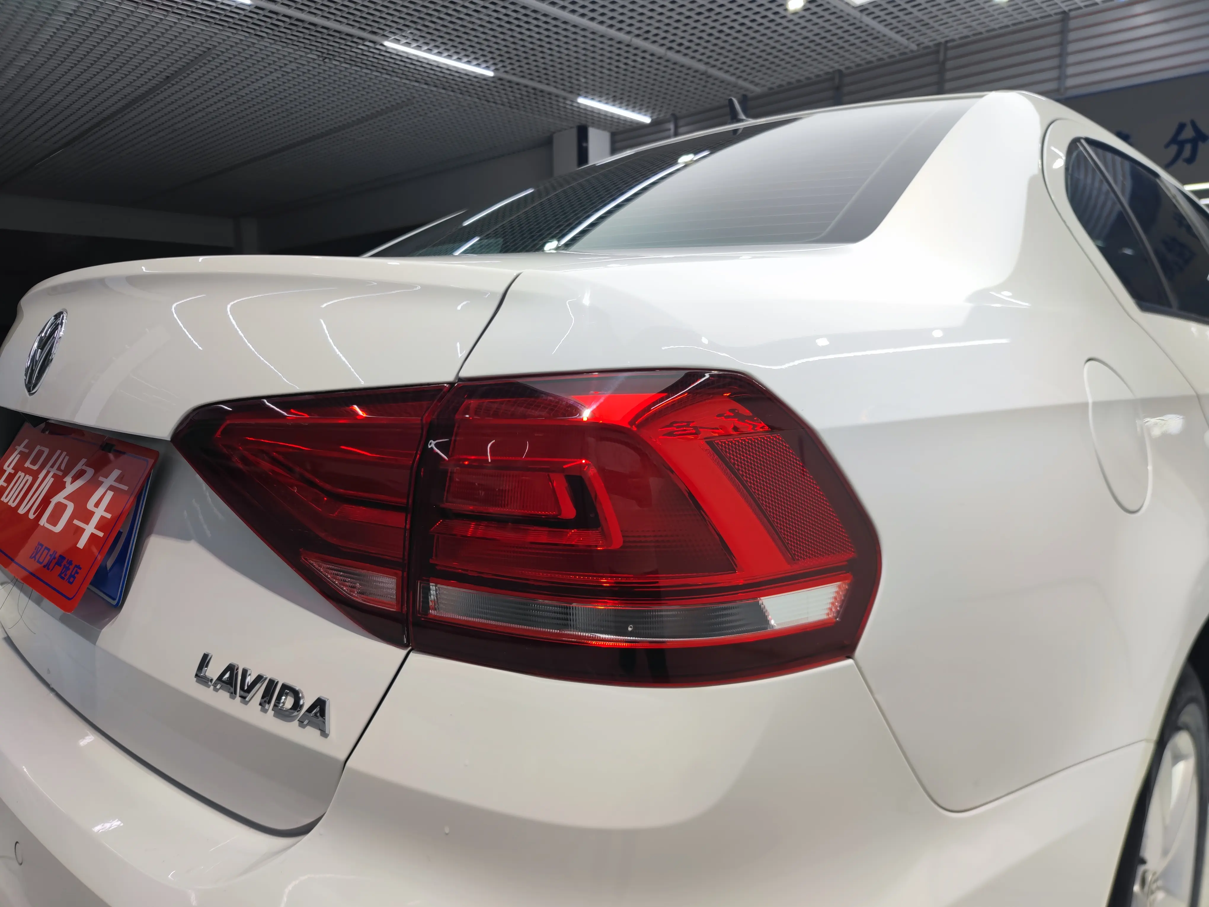 Volkswagen Lavida  из Китая