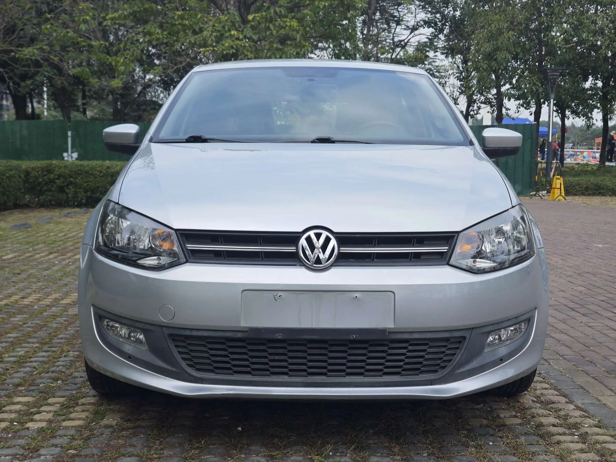 Volkswagen Polo  из Китая