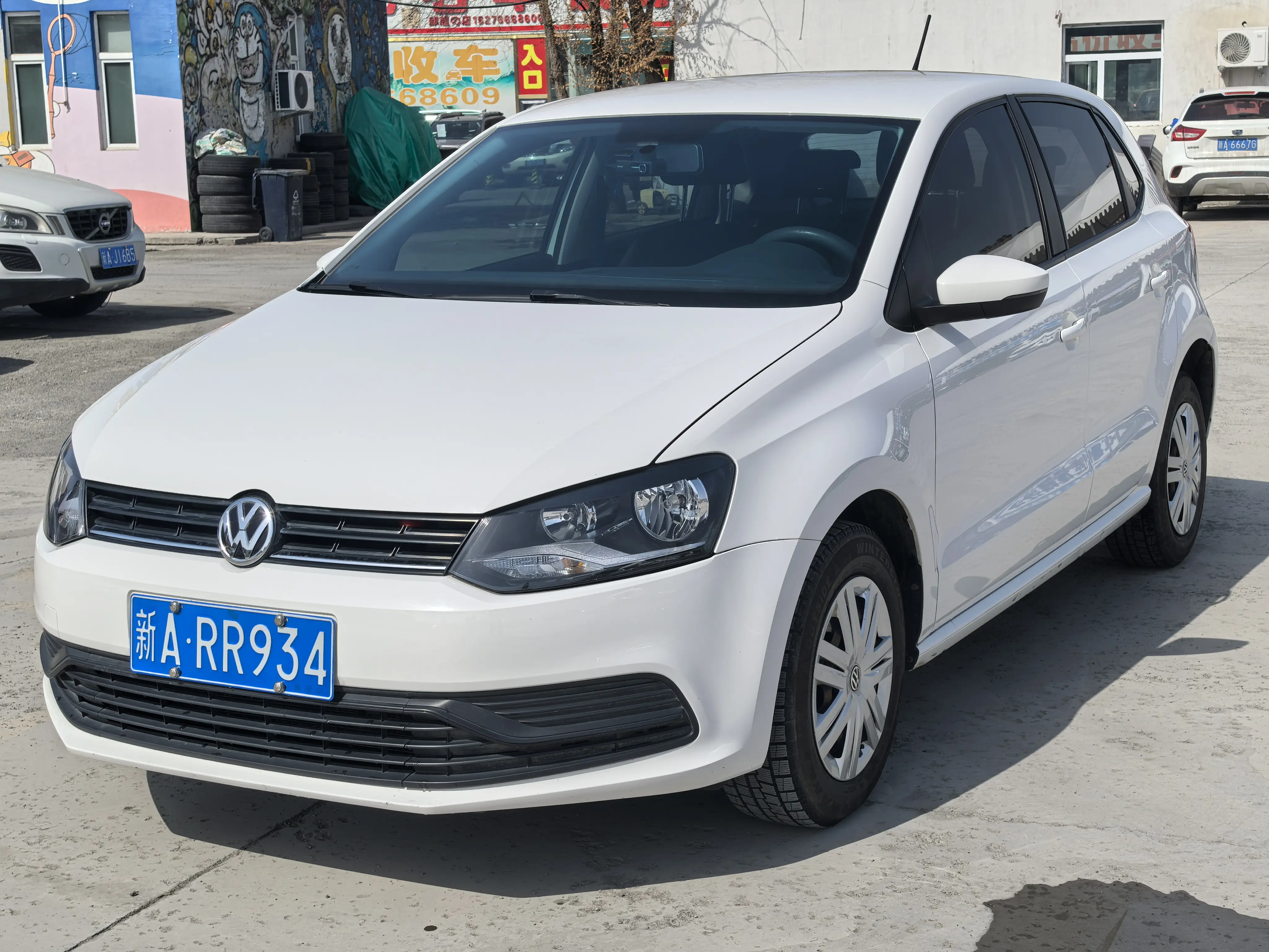 Volkswagen Polo  из Китая