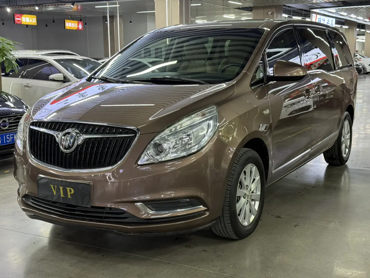 Buick GL8  из Китая