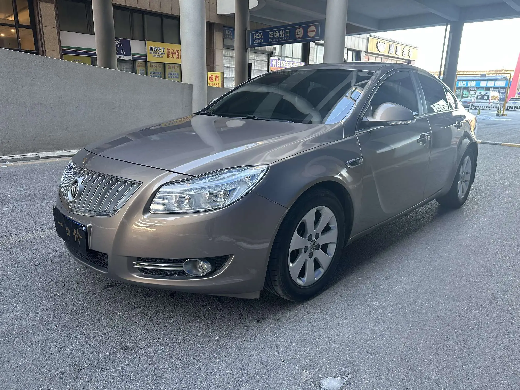 Buick Majesty  из Китая