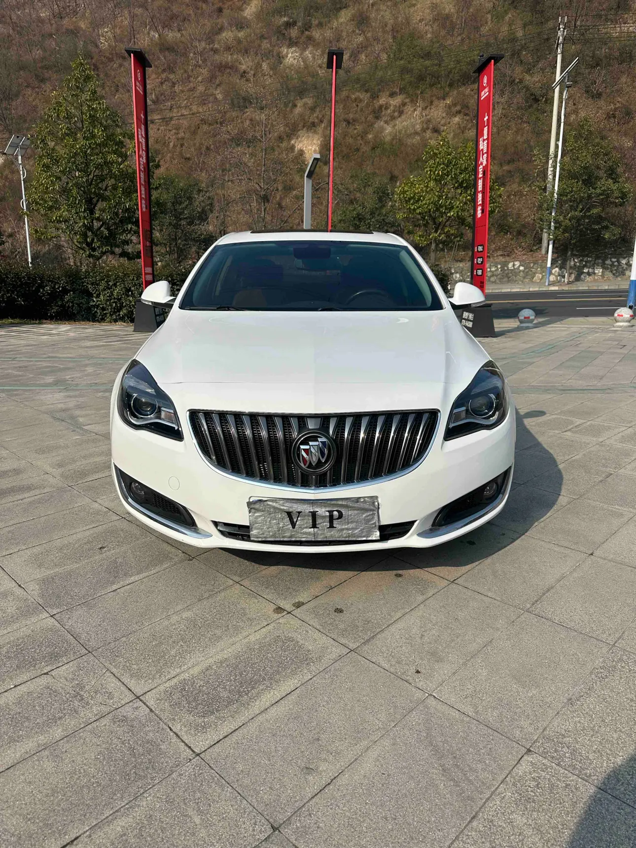 Buick Majesty  из Китая