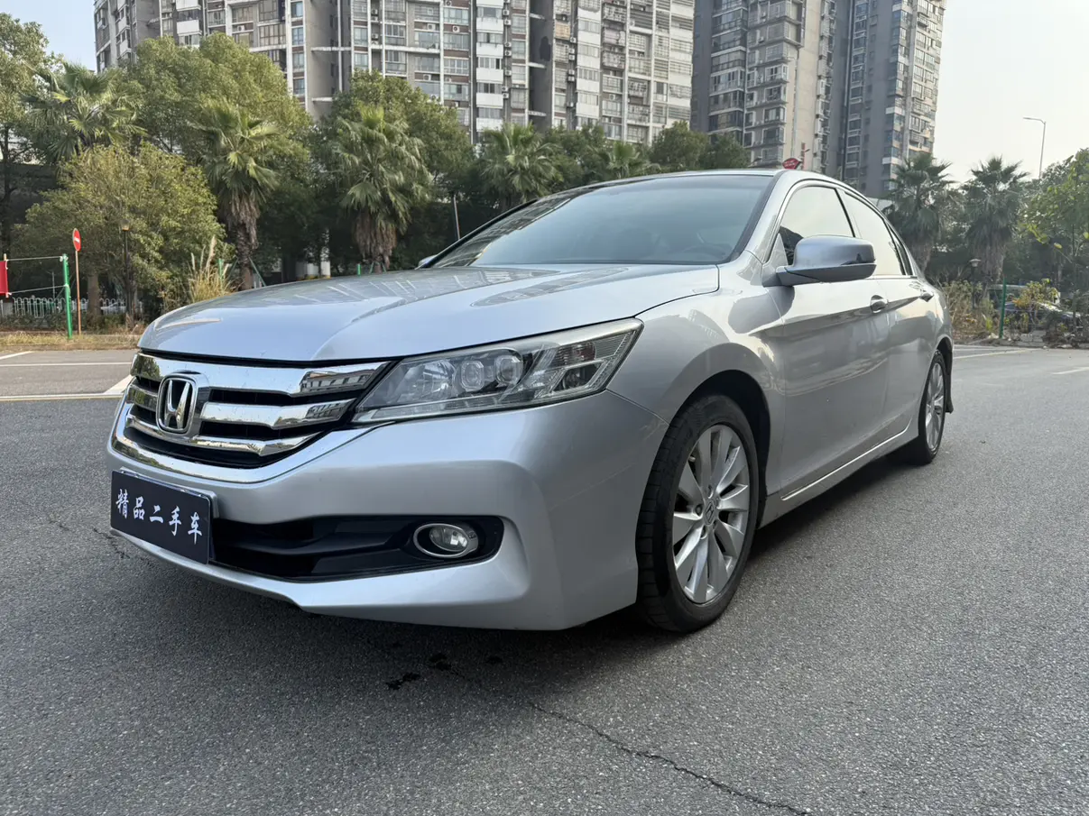 Honda Accord  из Китая