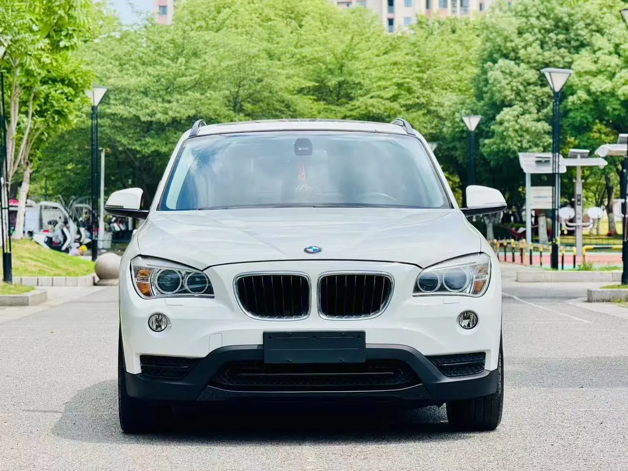 BMW X1  из Китая