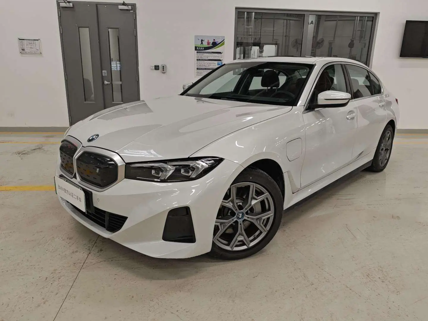 BMW i3  из Китая