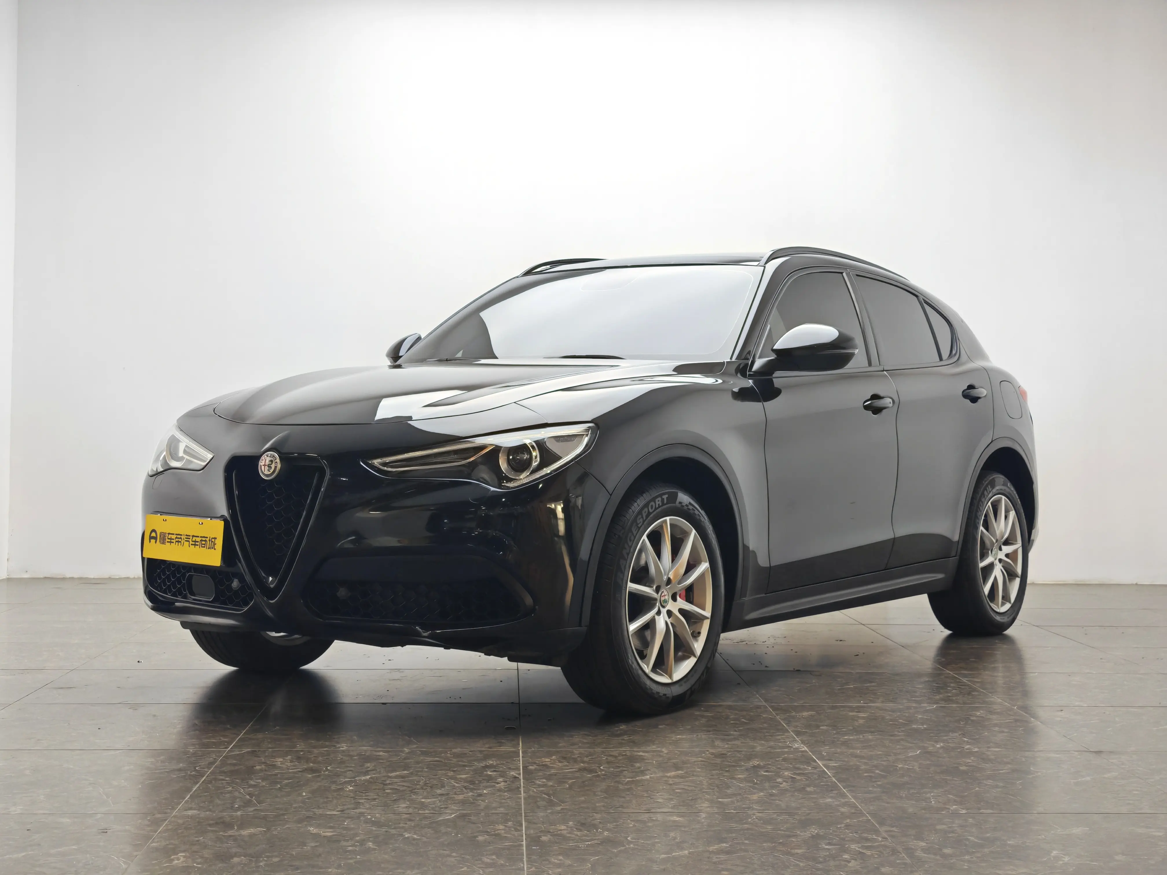 Alfa romeo Stelvio  из Китая