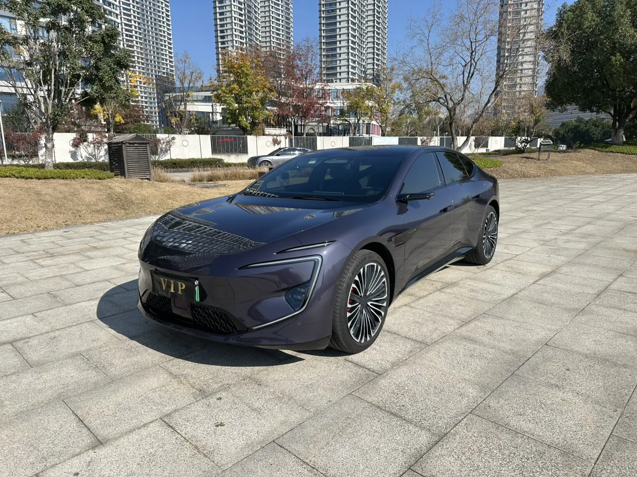 AVATR 12  из Китая