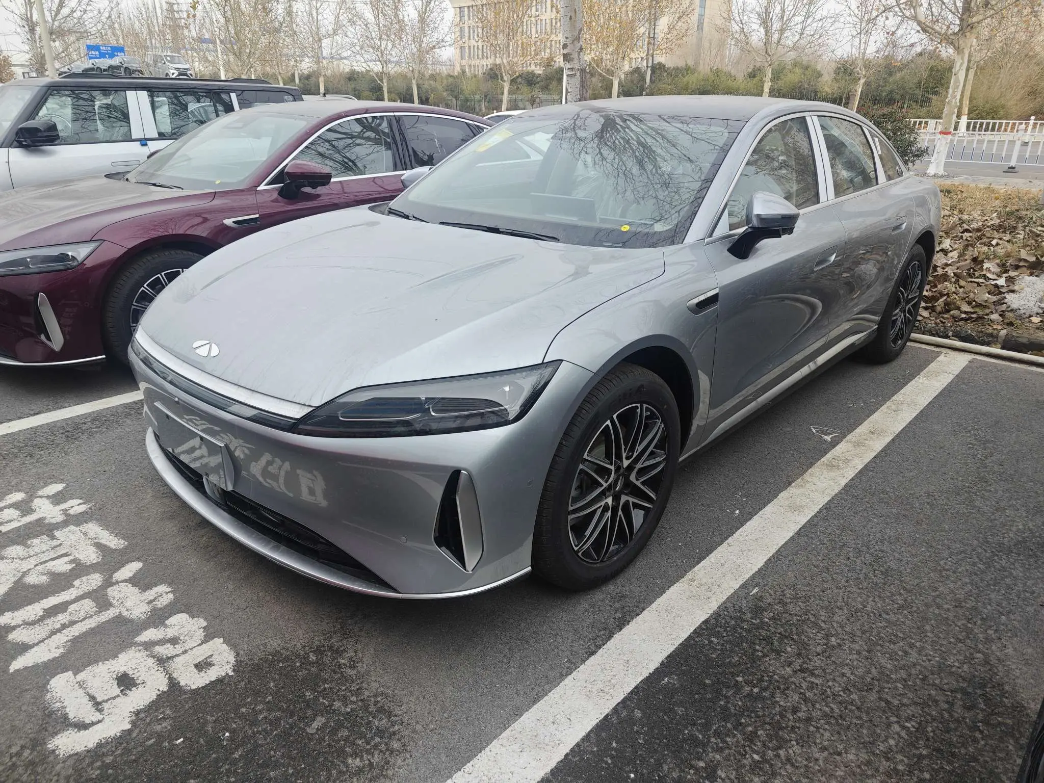 Chery Fengyun A9L  из Китая