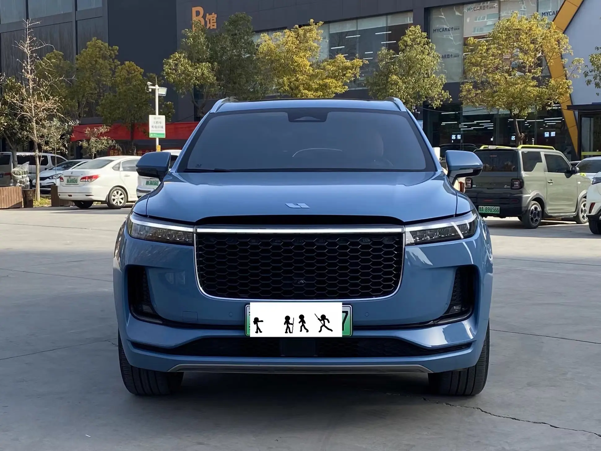 Li ONE (Ideal ONE)  из Китая