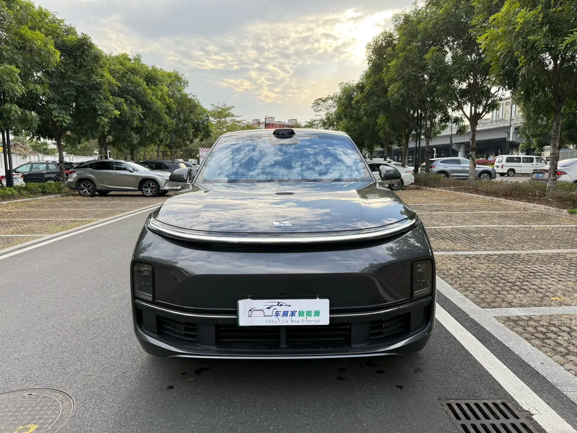 Li L8 (Ideal L8)  из Китая