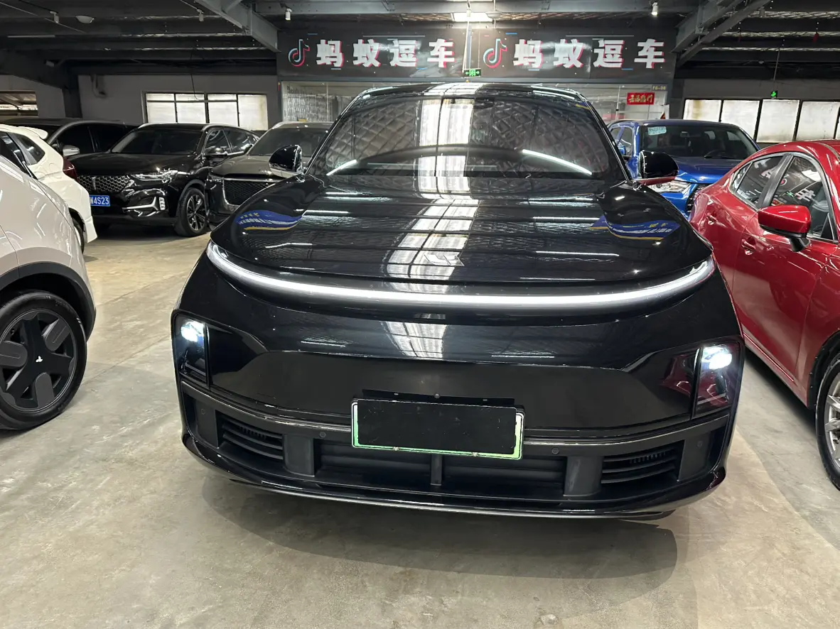 Li L7 (Ideal L7)  из Китая