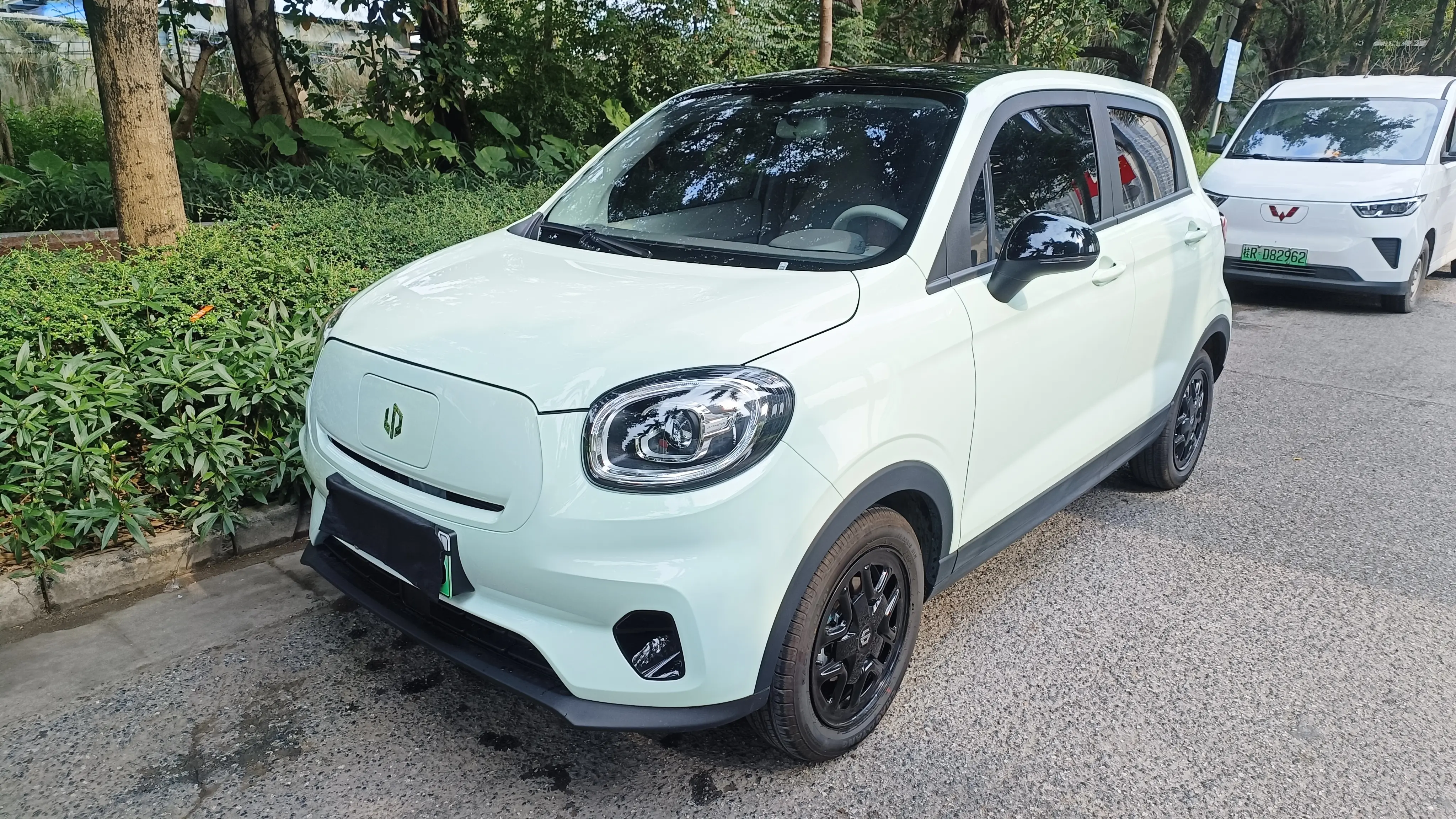 Leapmotor Zero running T03  из Китая