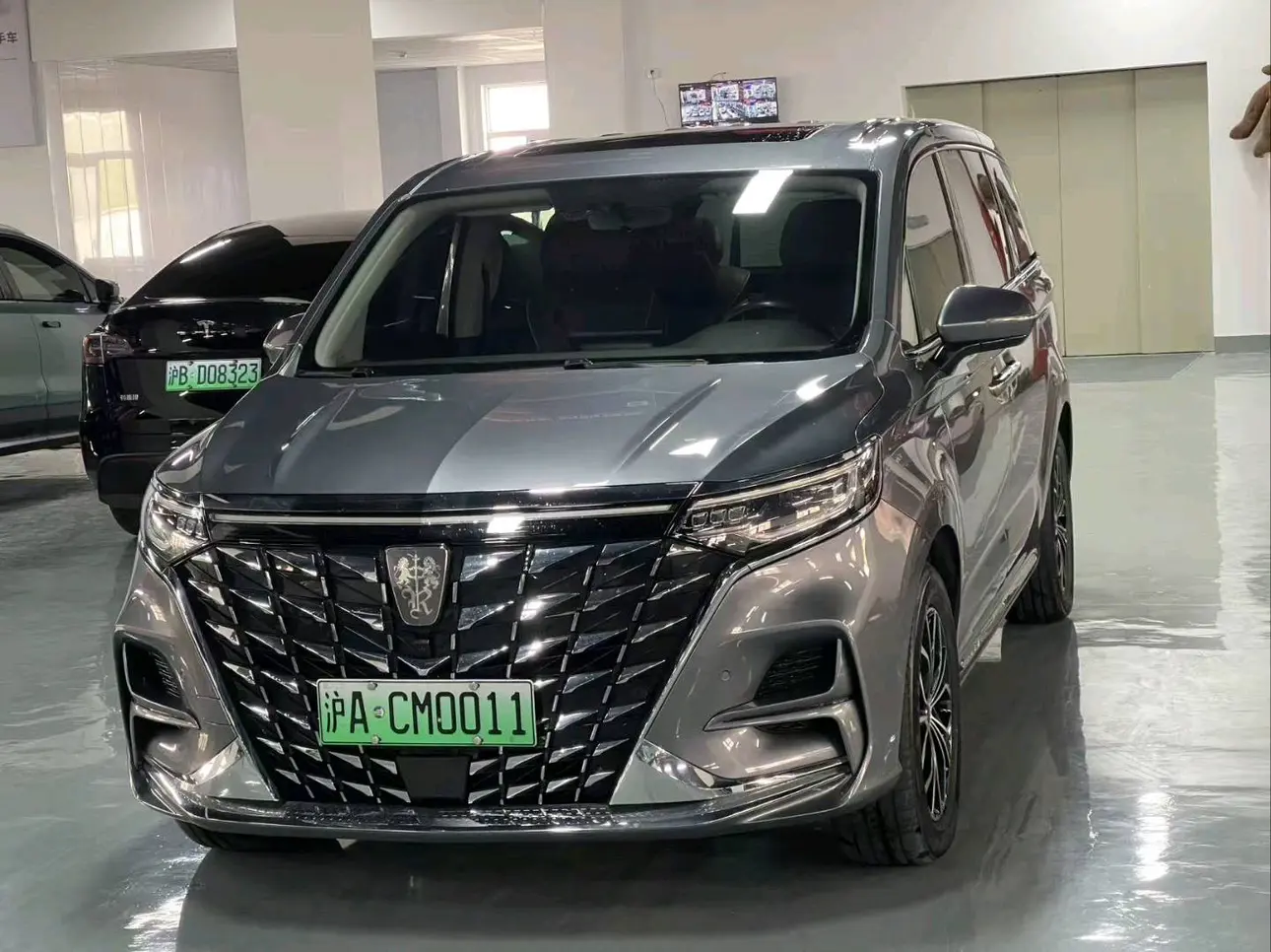 Roewe iMAX8 EV  из Китая