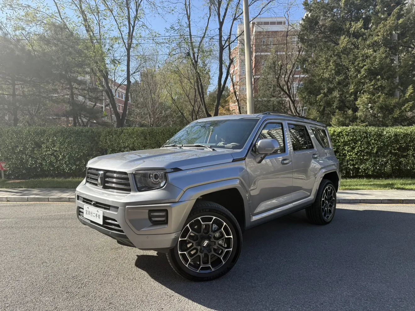 Tank 700 Hi4-T  из Китая