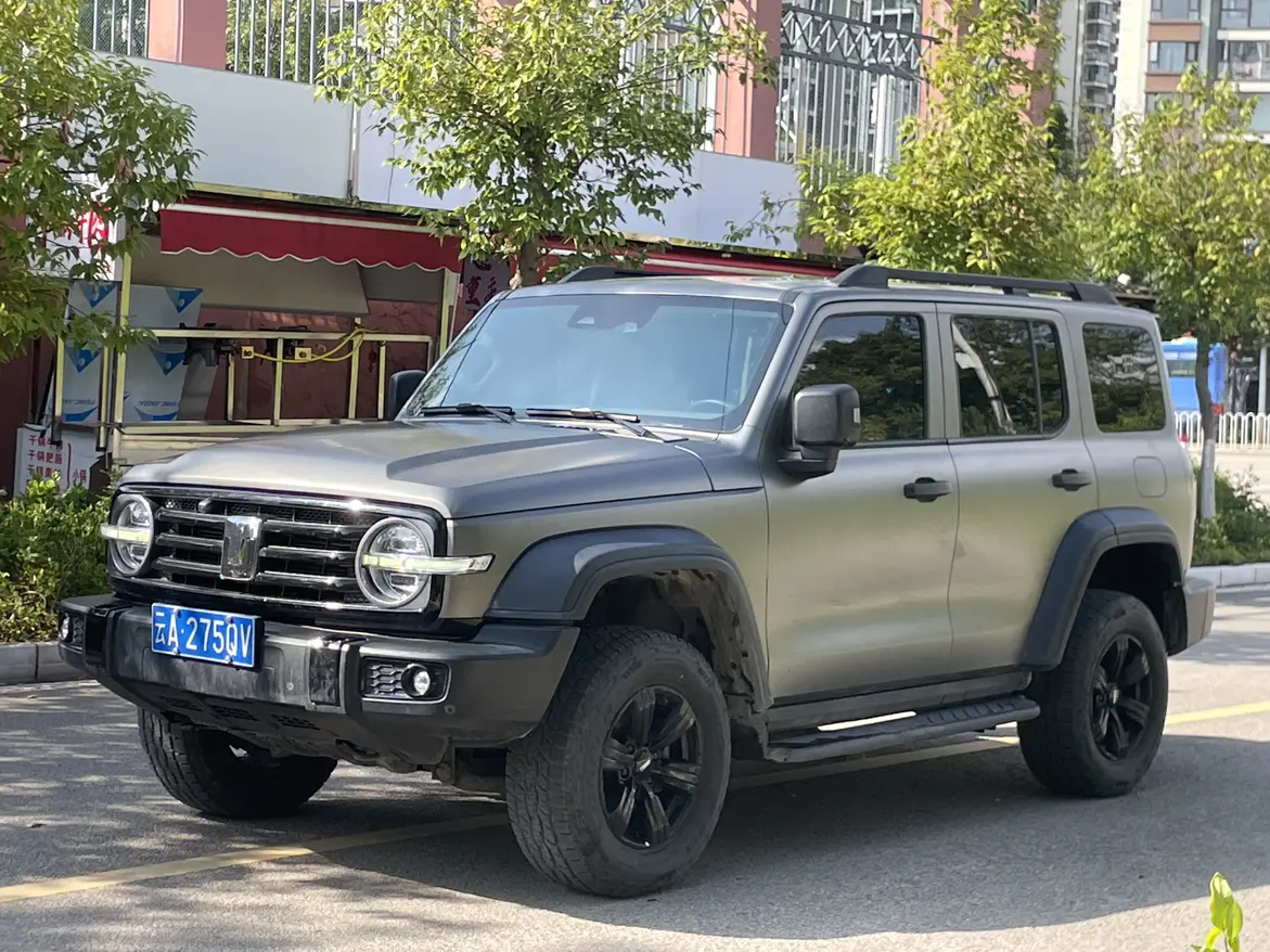 Tank 300  из Китая