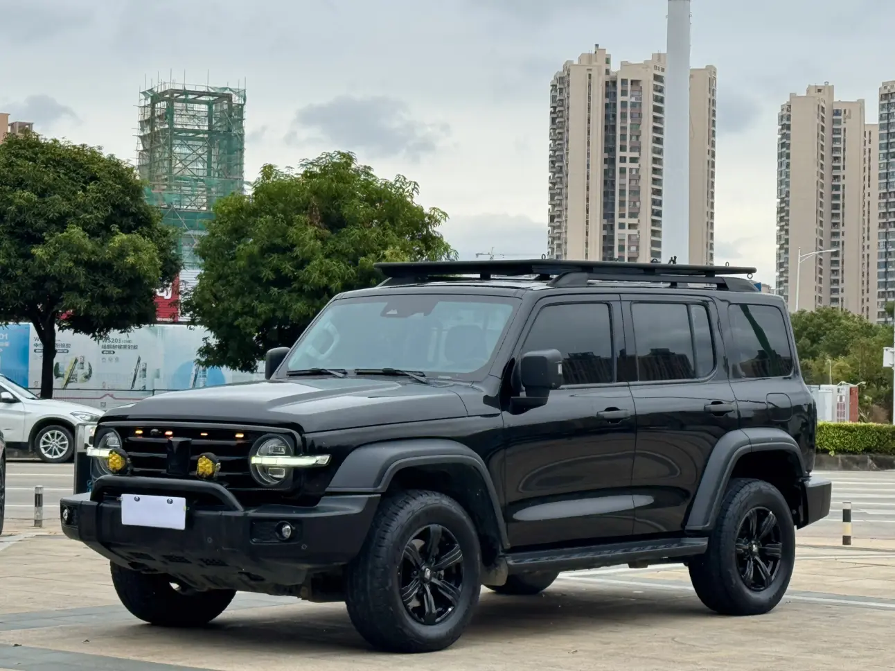 Tank 300  из Китая