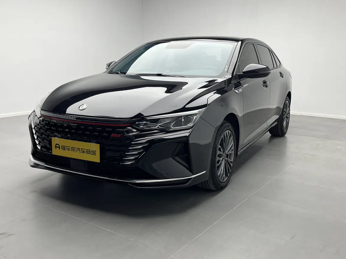 Dongfeng Yixuan MAX  из Китая